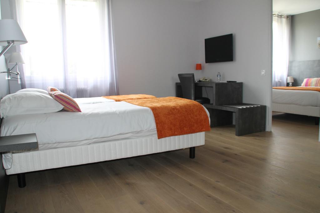 Cozy Hotel Logis Morlaix Plouigneau Стая снимка