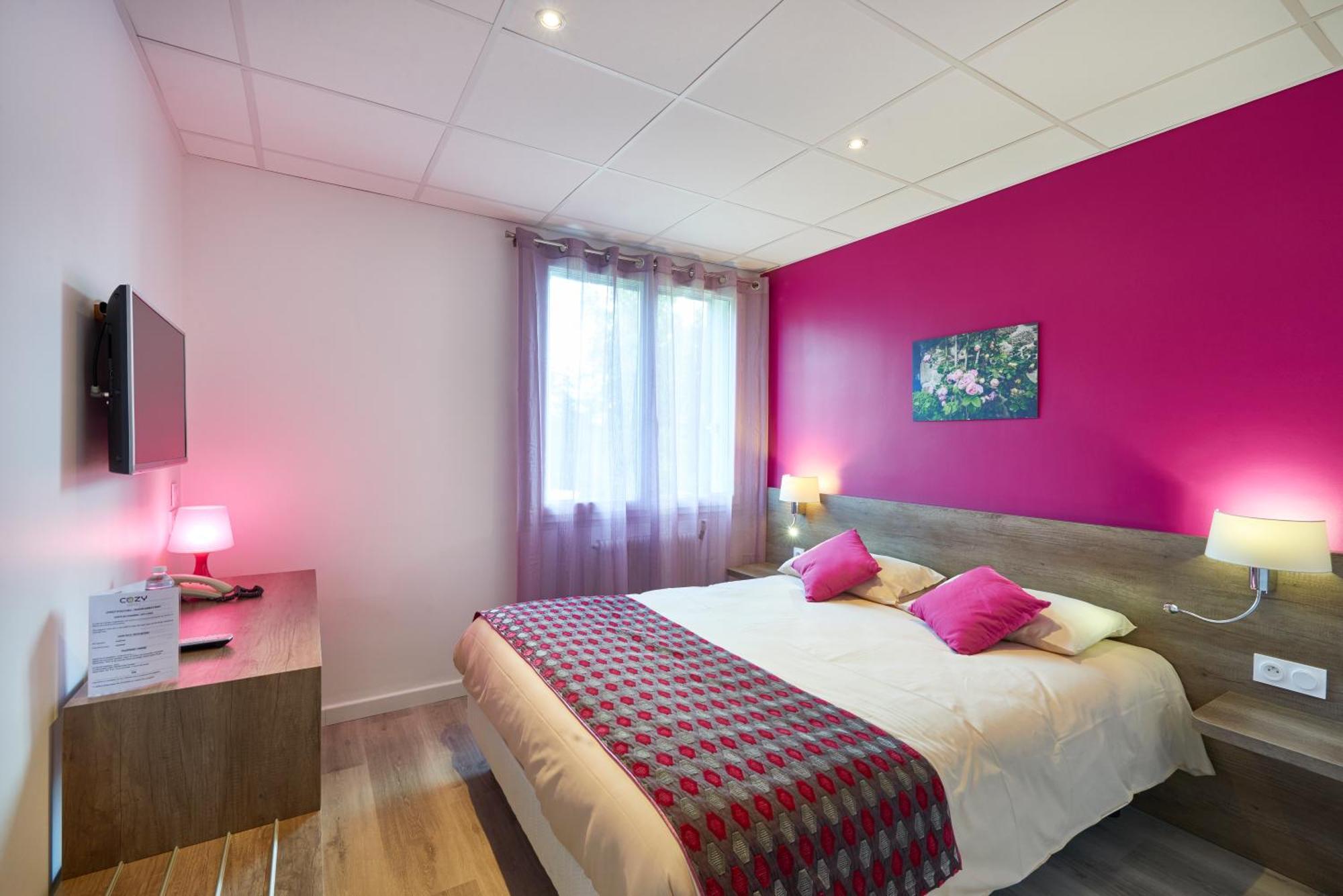Cozy Hotel Logis Morlaix Plouigneau Стая снимка